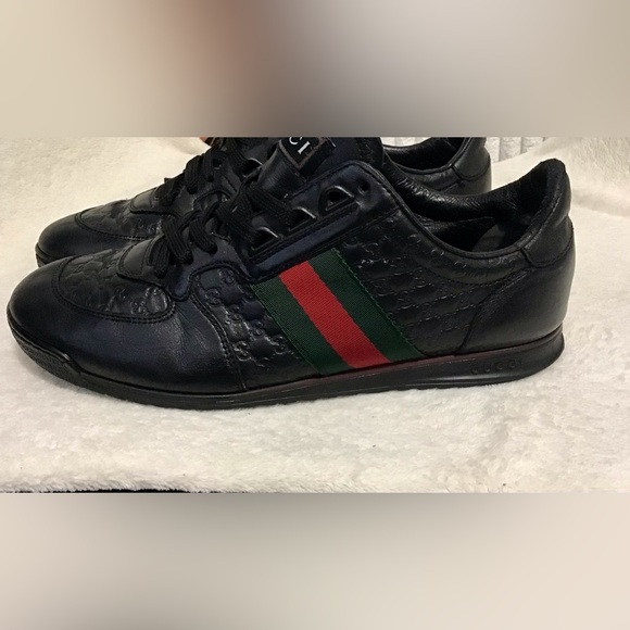 Gucci Shoes - Picture 2 of 14